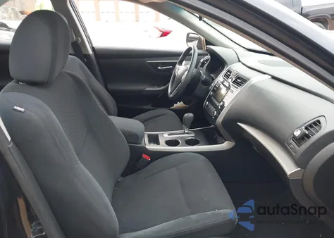 2015 Nissan Altima 2.5 S из США, поврежденный, VIN 1N4AL3AP6FC146344